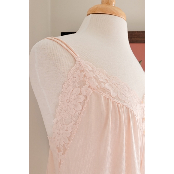 70s Pale Pink Floral Lace V Neck Split Strap Vintage Neutral Maxi Nightgown - Picture 2 of 16